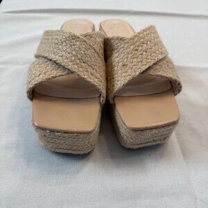 Halston Wedge Sandals Tan Size 10